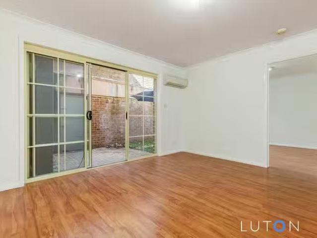 Rental! 1/1 Waddell Place, Curtin, ACT 2605