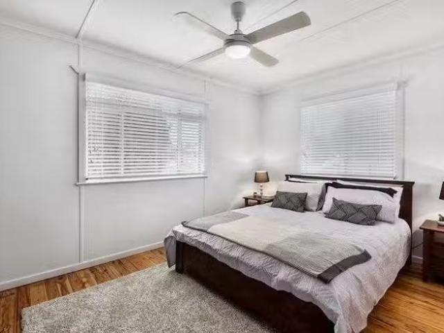 Nice 11 Talbot Street, Harristown, QLD 4350