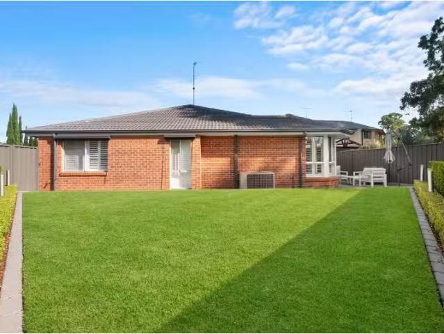 Nice 11a Ducker Avenue, Hobartville House for rent Listed by.