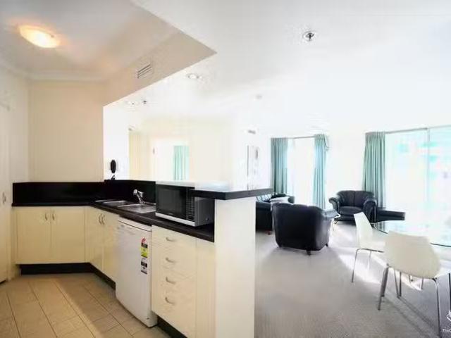 For Rent! 11F / 35 Howard Street, Brisbane City, QLD 4000