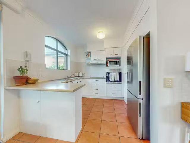 Unique 12/4 10 Monte Carlo Avenue, Surfers Paradise, QLD 4217