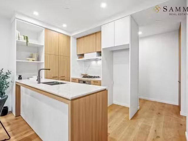 Cheap 125 Bell Street, Ivanhoe, VIC 3079