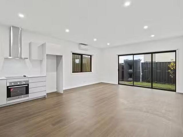 Deal! 1/25 Talgarno Street, Broadmeadows, VIC 3047