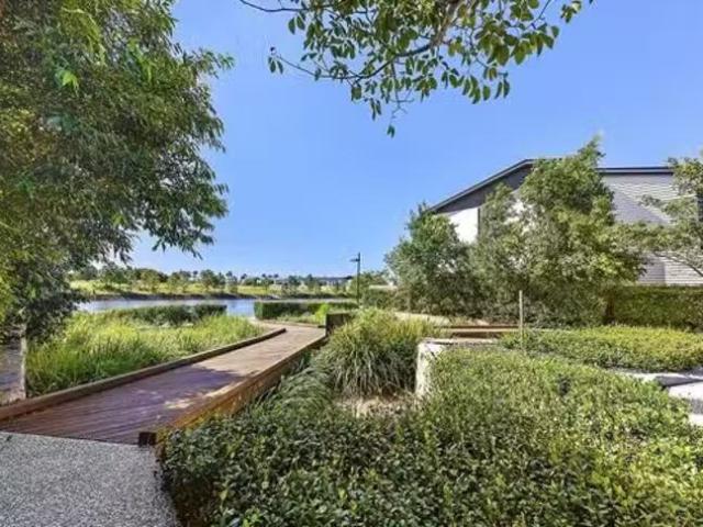 Just in! 126 Marina Quays Boulevard, Hope Island, QLD 4212