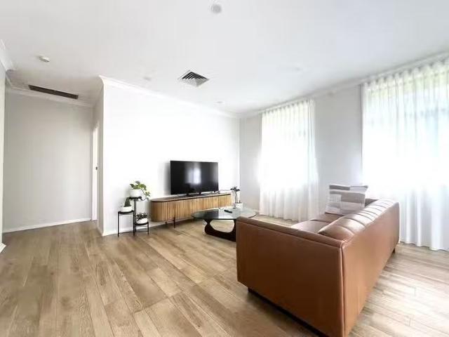 Deal! 1/27 31 French Street, Kogarah, NSW 2217