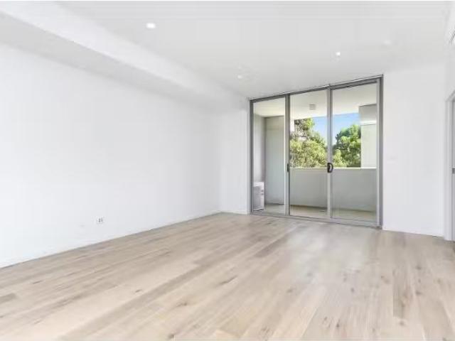 Just in! 1/27 33 North Rocks Road, North Rocks Apartment for r.