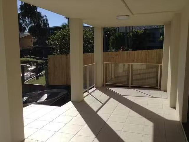 Cheap 1/28 Tarcoola Avenue, Mooloolaba, QLD 4557