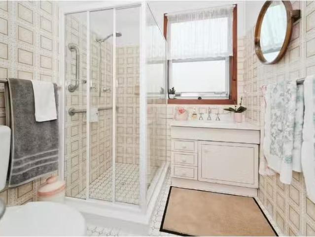 Cozy 1/29 Greville Street, Beresfield House for rent Listed b.