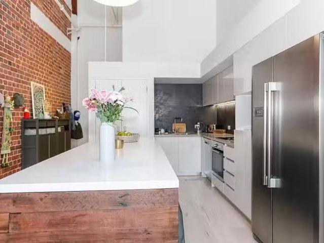 Just in! 121/36 Queen Victoria Street, Fremantle, WA 6160