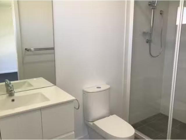 Nice 121 Neave Way, Thrumster House for rent Listed by Anthon.