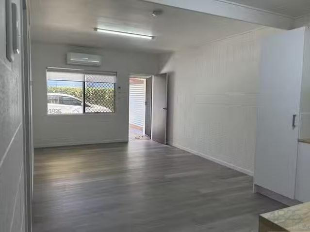 New 1/21 Elizabeth Street, Mornington, QLD 4825