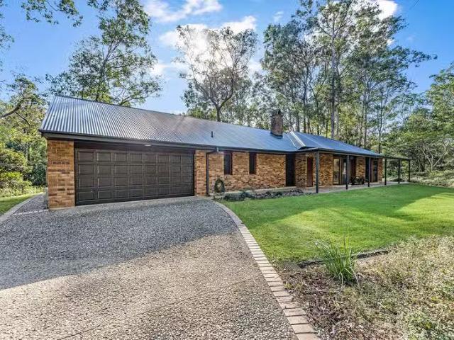 For Rent! 1/222 Gap Creek Road, Kenmore Hills, QLD 4069