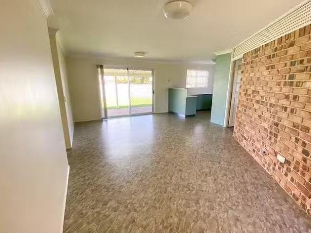 Rental! 12 Crosby Street, Darling Heights, QLD 4350