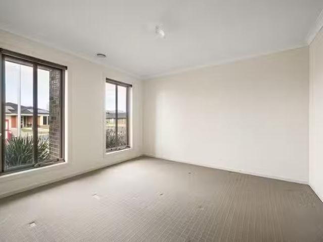 Rental! 12 Klim Street, Killara, VIC 3691
