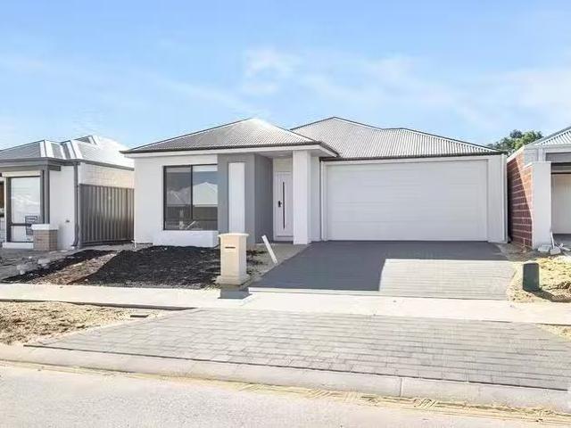 Charming 12 Hester Road, Wellard, WA 6170