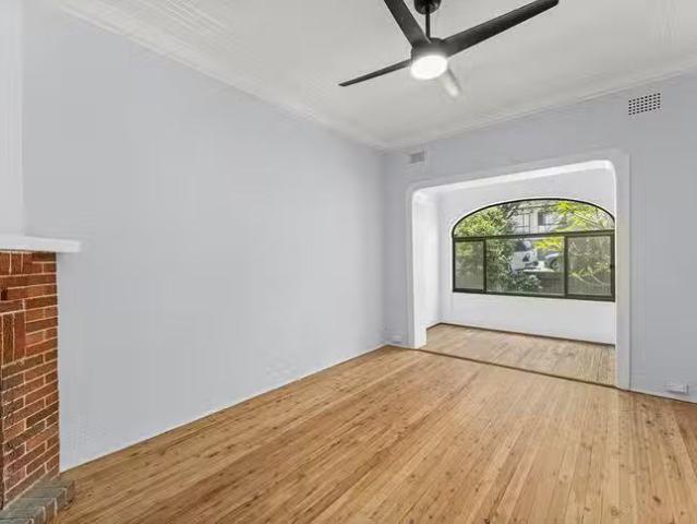 Nice 12 Lloyd Street, Sans Souci, NSW 2219