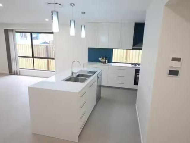New 12 Rundle Avenue, Pimpama, QLD 4209
