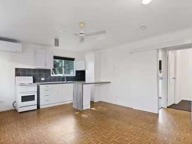 Rental! 12A Hunter Street, West Mackay, QLD 4740