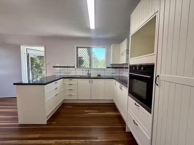 New 134 Nobbs Street, Berserker, QLD 4701