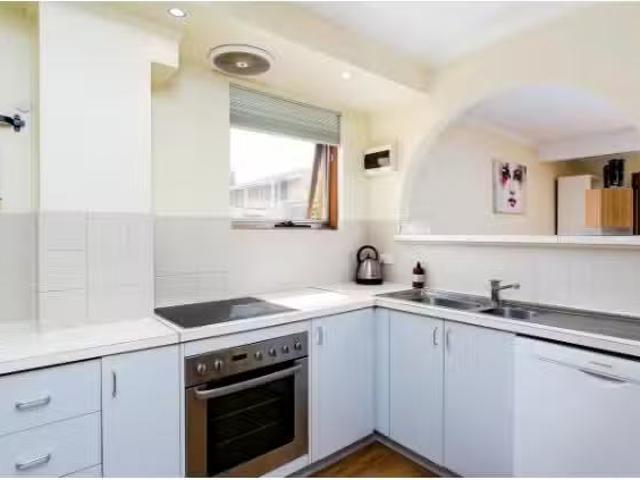 Nice 13/74 Ward Street, North Adelaide Apartment for rent Lis.