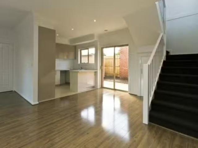 Unique 1/37 Ellt Crescent, Noble Park, VIC 3174