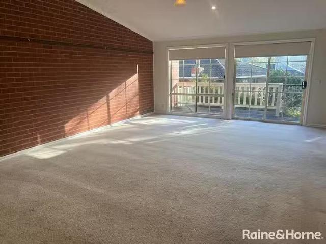 New 1/30 Prince Street, Gisborne, VIC 3437