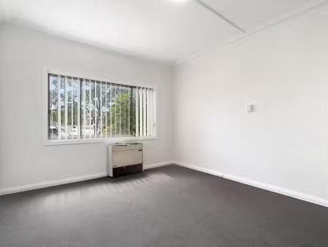 Deal! 1/329 Keira Street, Wollongong, NSW 2500