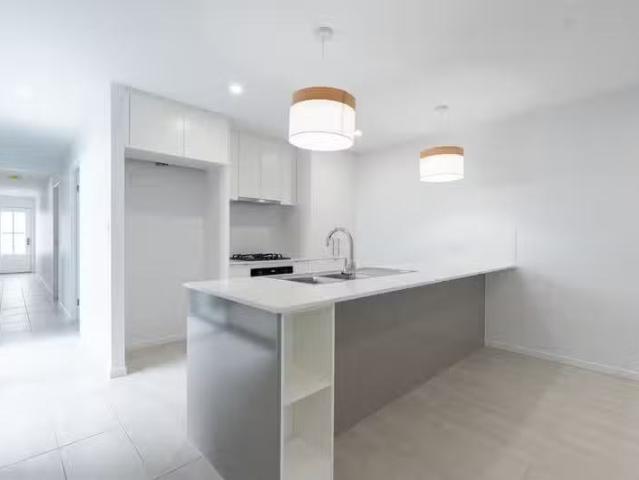 Unique 13 Bolwarra Street, Narangba, QLD 4504 House for Rent