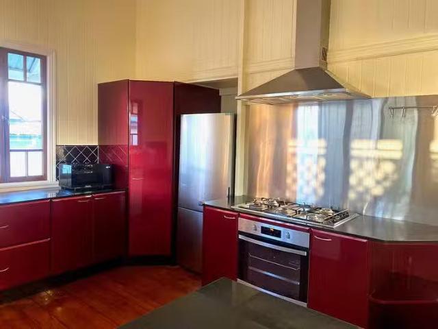 Cheap 13 Best Street, Hendra, QLD 4011