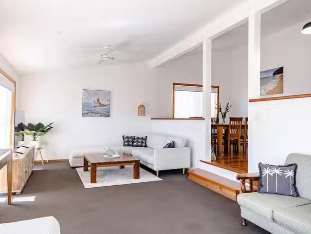 Unique 13 Buckland Street, Mollymook, NSW 2539