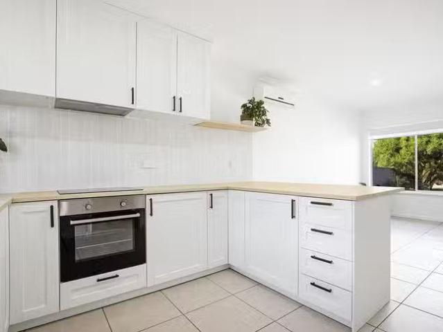 Cozy 1/3 Dingo Road, Aldinga Beach, SA 5173