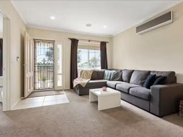For Rent! 13 Drysdale Avenue, Hamlyn Heights, VIC 3215 House.