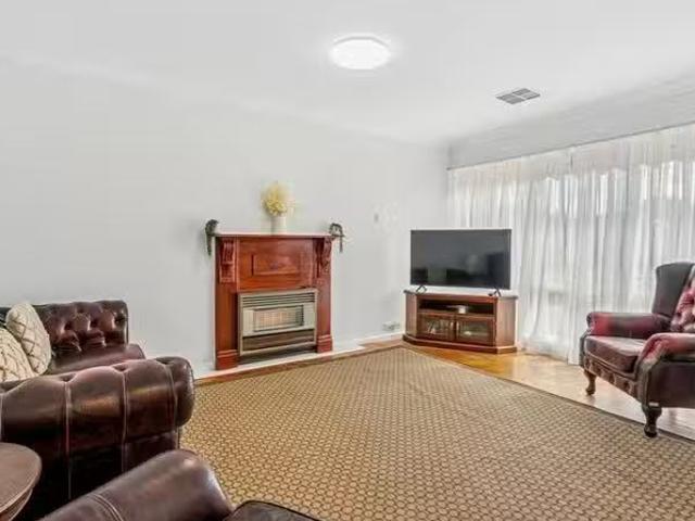 Cozy 13 Kooline Crescent, Gilles Plains, SA 5086