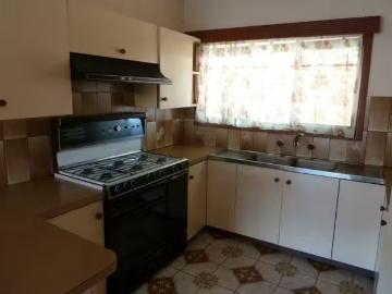 Just in! 13 Lake Street, Avondale Heights VIC 3034