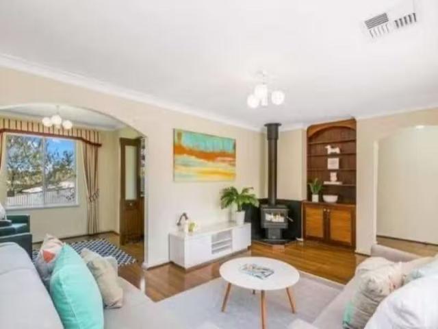 New 13 Mellors Avenue, O'Halloran Hill House for rent Listed.