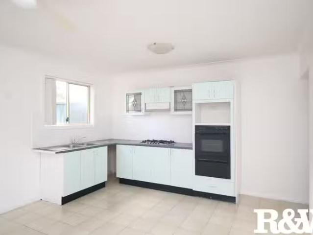 Rental! 13A Cable Place, Eastern Creek NSW 2766