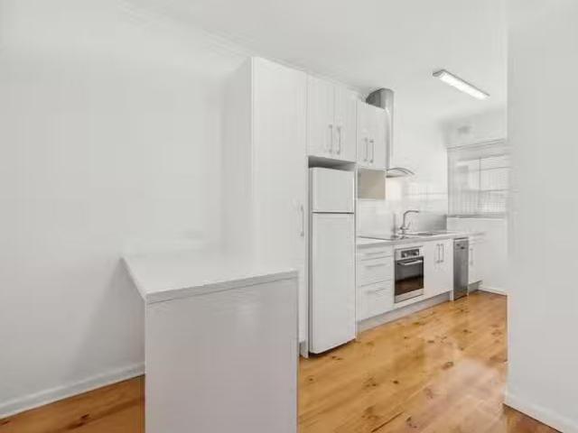 For Rent! 1/44 High Street, Glenelg, SA 5045