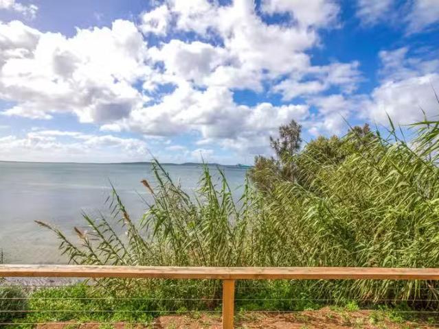 Just in! 1/46 Lincoln Highway, PORT LINCOLN, SA 5606 House f.