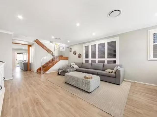 Rental! 149 Longerenong Avenue, Box Hill, NSW 2765