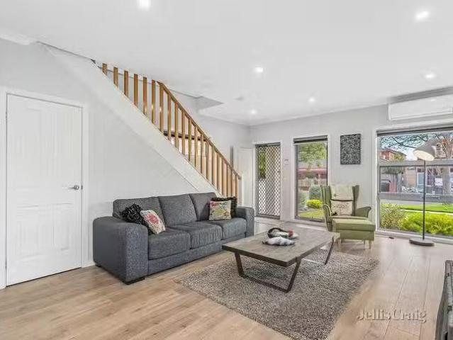 Rental! 1/40 Clyde Street, Newport, VIC 3015