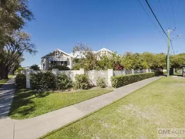 Cozy 14/19 Flora Terrace, Watermans Bay, WA 6020
