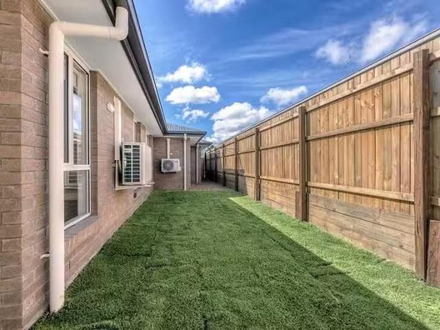 For Rent! 1/41 Herbst Drive, Bahrs Scrub, QLD 4207