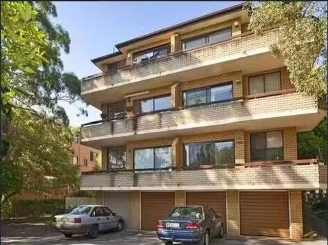 Just in! 1/41 The Crescent, Homebush, NSW 2140
