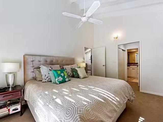 Nice 1/4 Cromwell Court, Tallai, QLD 4213
