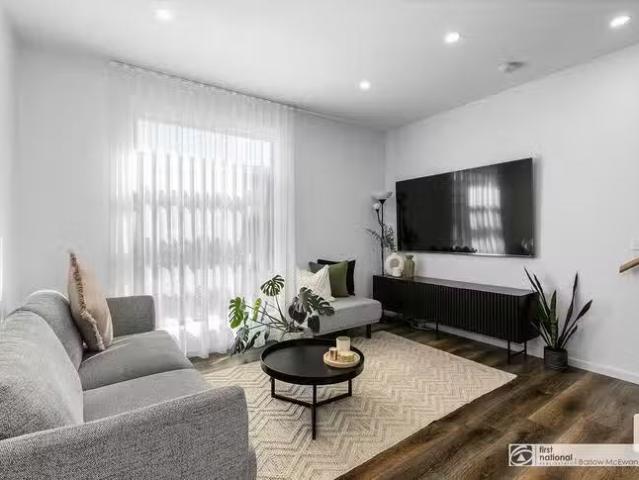 Nice 14 Glynn Avenue, Altona North, VIC 3025