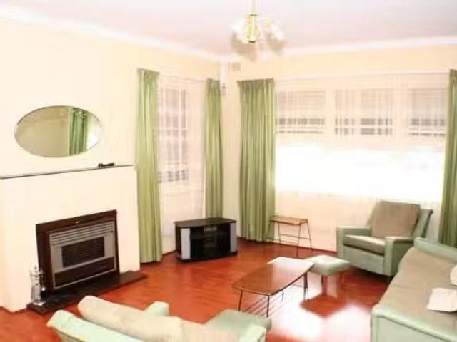 Just in! 14 Nyonga Avenue, CROYDON PARK, SA 5008 House for R.