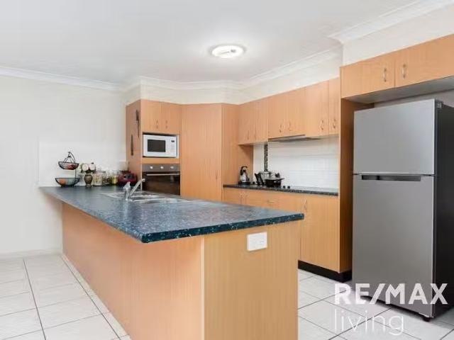 Just in! 14 Settlers Rise, Woolmar, QLD 4515