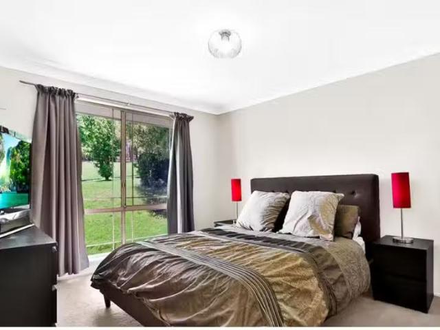 Just in! 14 Pains Pl, Currans Hill House for rent Listed by C.