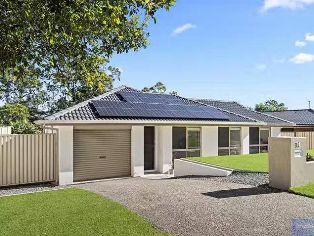Unique 14 Rivervista Court, Eagleby, QLD 4207