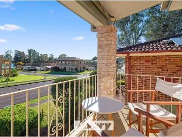 Unique 14 Waikiki Road, Bonnells Bay House for rent Listed by.